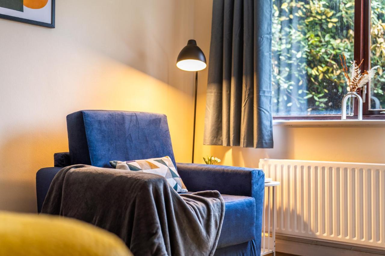 Grange Studio Apartment - Heathrow Staines-upon-Thames Kültér fotó